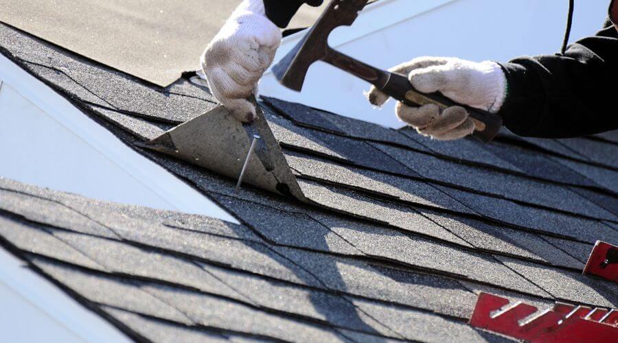 Professional gutter cleaning in Saint Martinville, LA